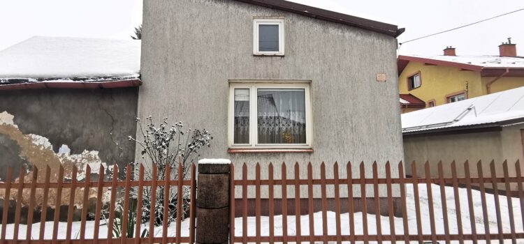 Dom w Opocznie za 299 tys. zł | fotowoltaika | garaż